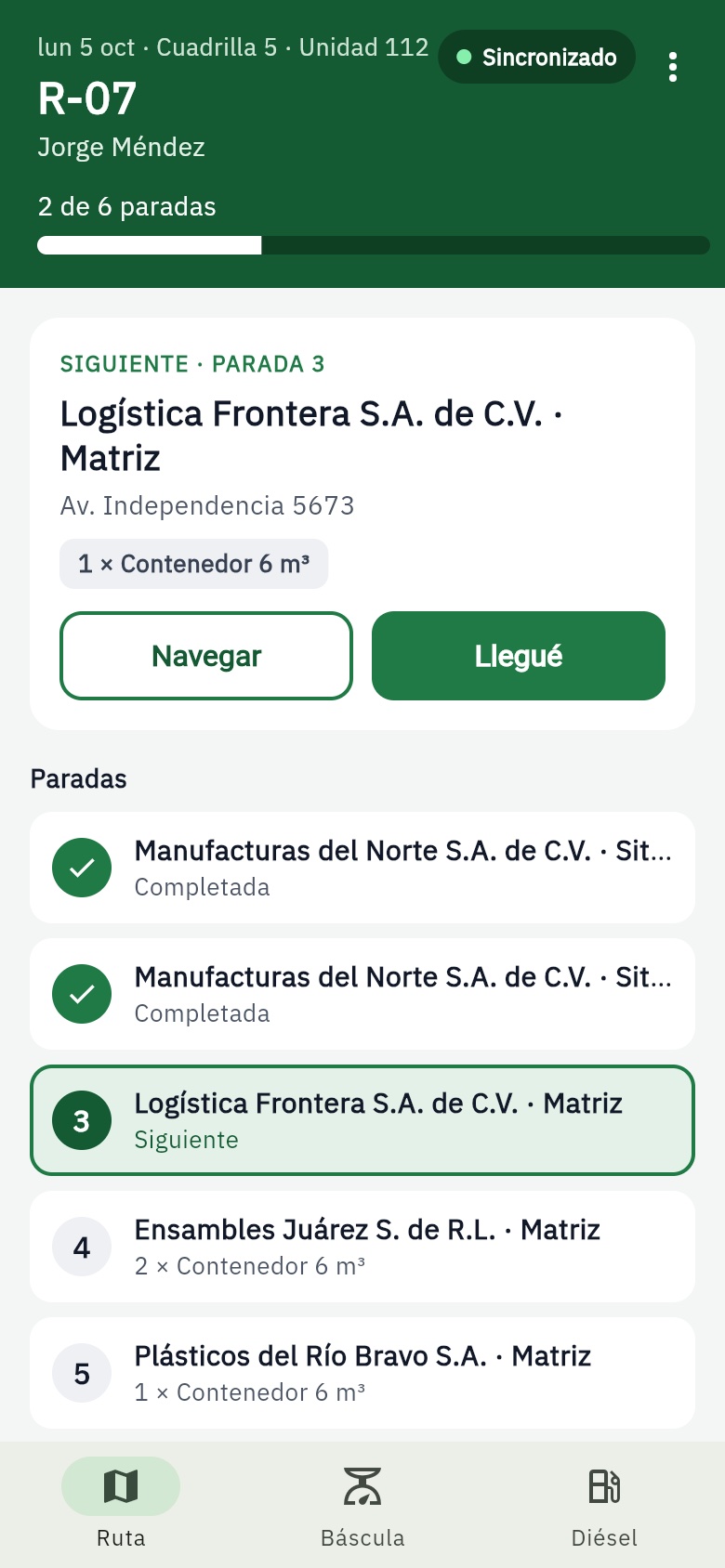 App: ruta del día con siguiente parada, avance e indicador de sincronización